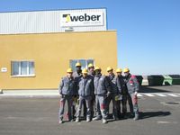 Alumnos de La Azucarera en las instalaciones de Weber